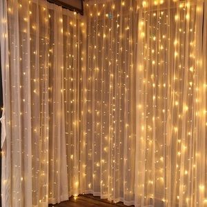 NWT ✨ LED Christmas curtain lights